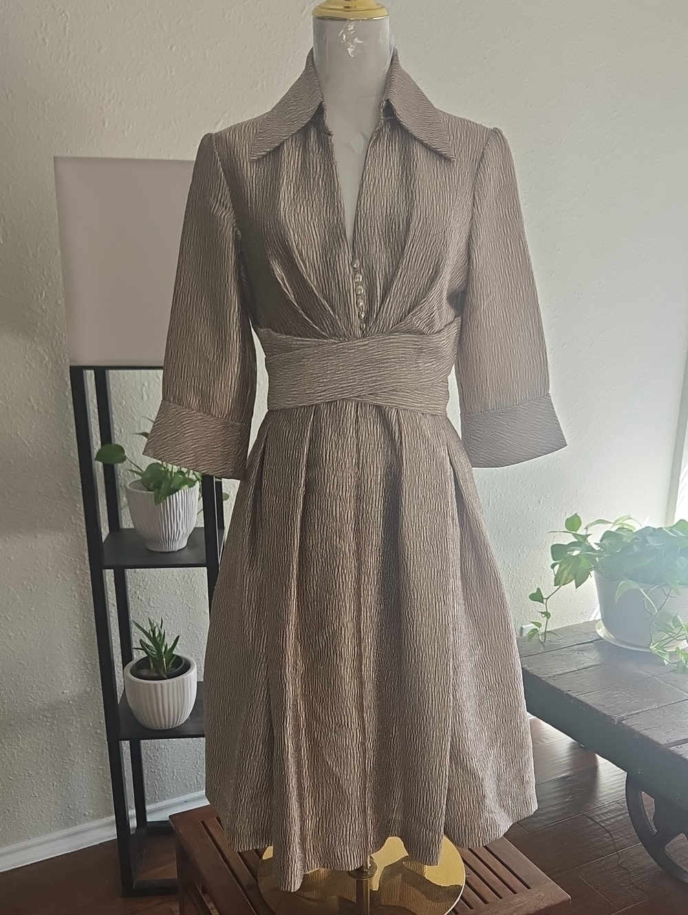 Donna Ricco Gold Textured Fit-and-Flare Midi Dress